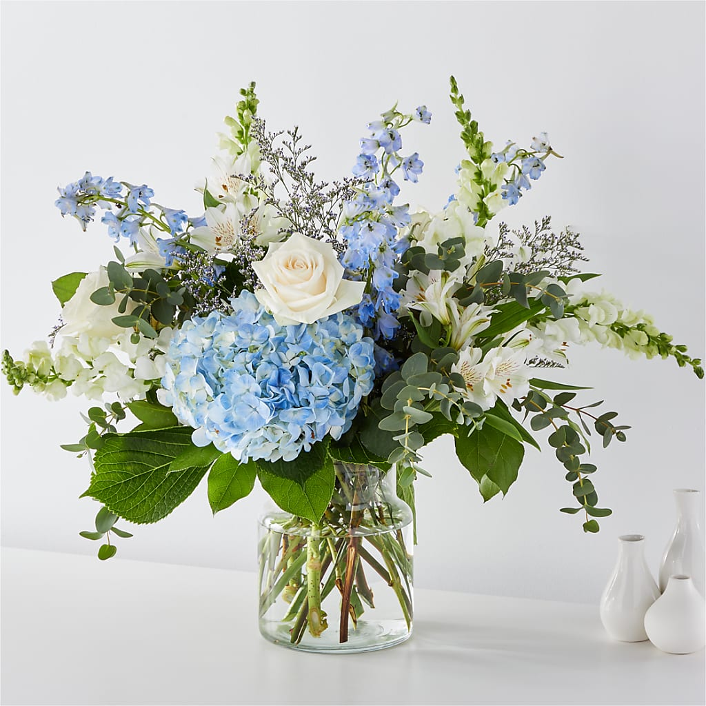 Coastal Blossom Bouquet – United Family Flower And Gifts, Brooklyn NY