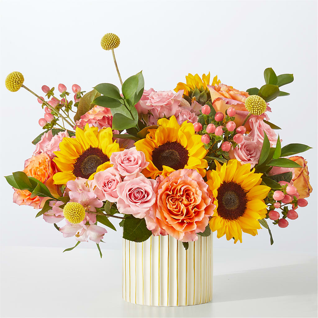 Sun's Out Bouquet – United Family Flower And Gifts, Brooklyn NY