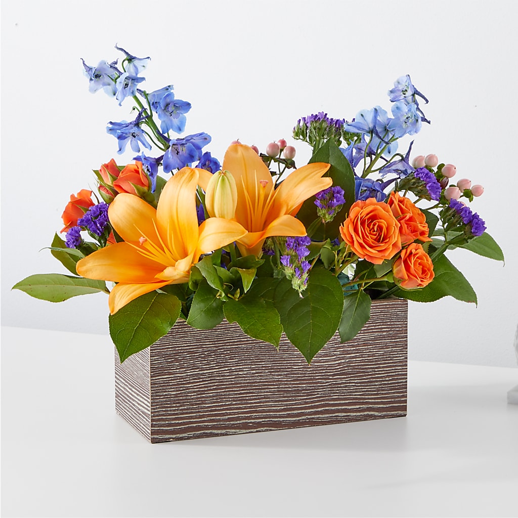 Radiant Citrus Box Bouquet – United Family Flower And Gifts, Brooklyn NY