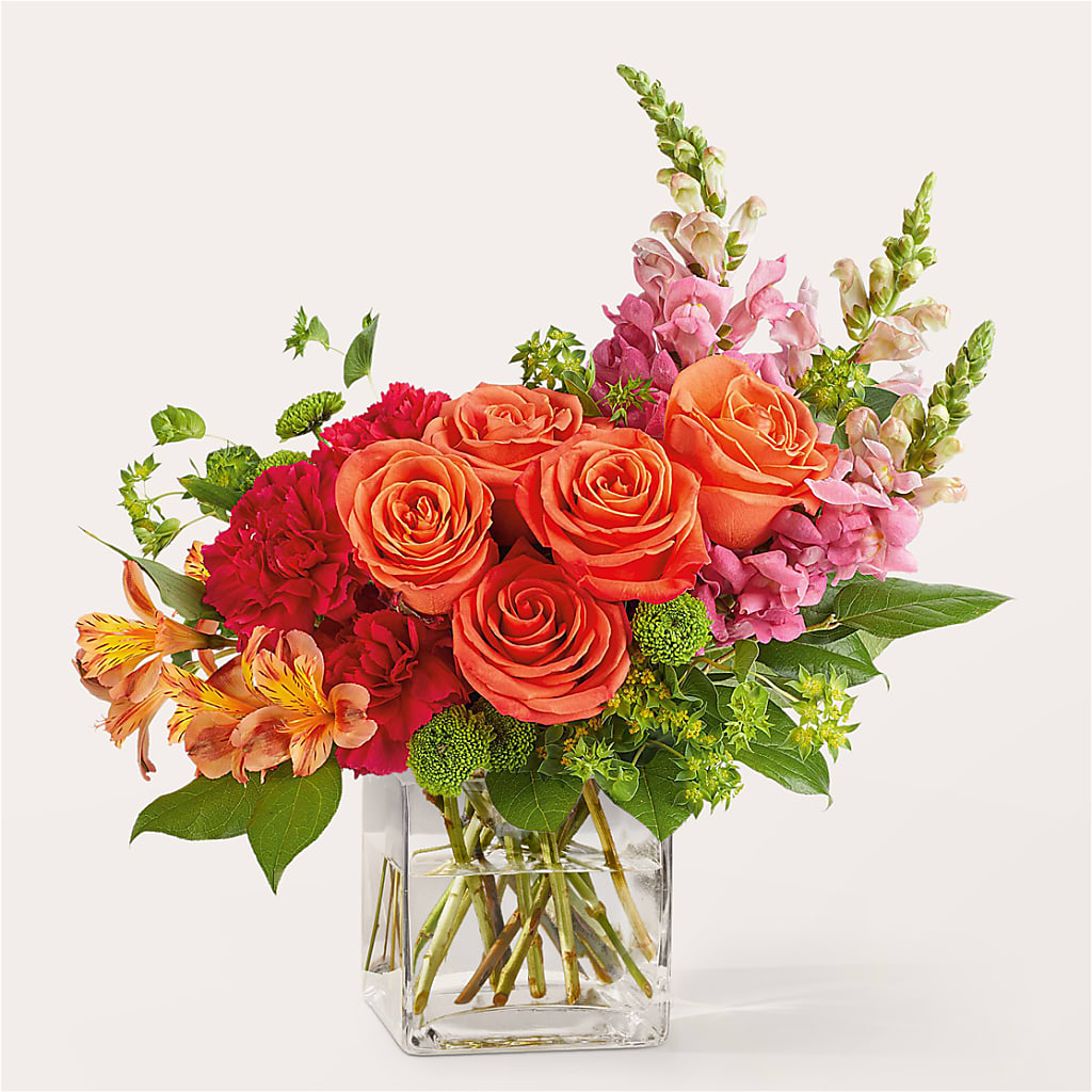 Cosmopolitan Bouquet – United Family Flower And Gifts, Brooklyn NY