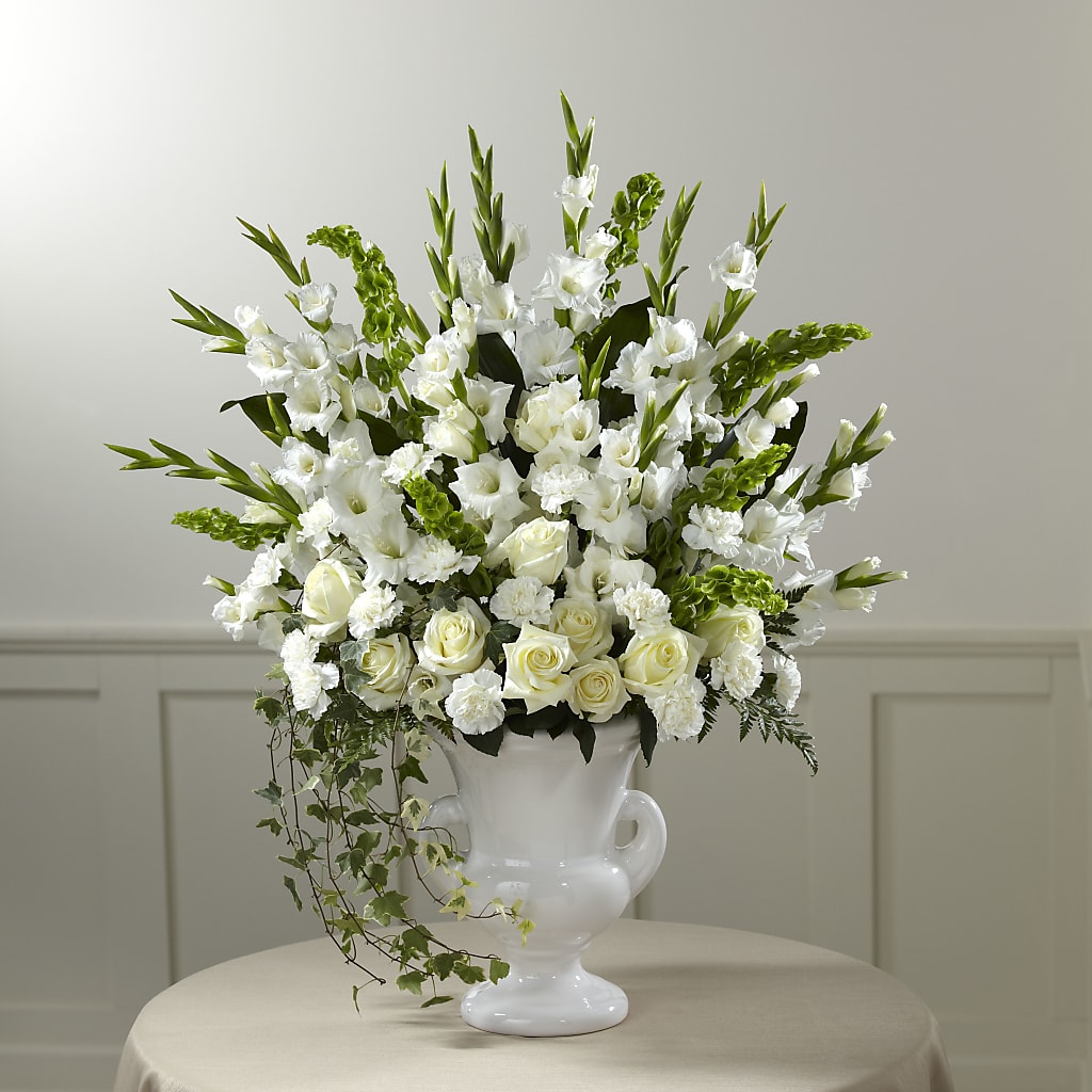 Fond Reflections Arrangement – United Family Flower And Gifts, Brooklyn NY
