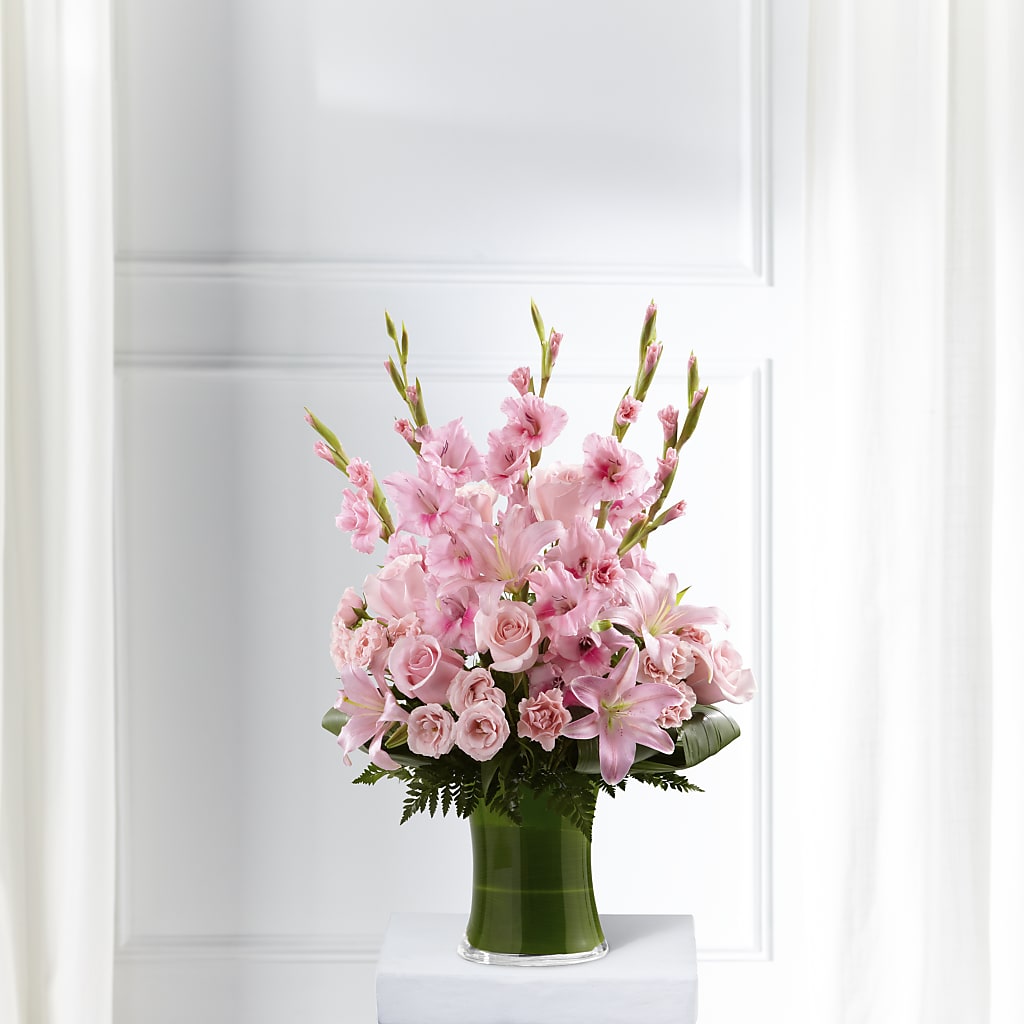 Lovely Tribute Bouquet – United Family Flower And Gifts, Brooklyn NY