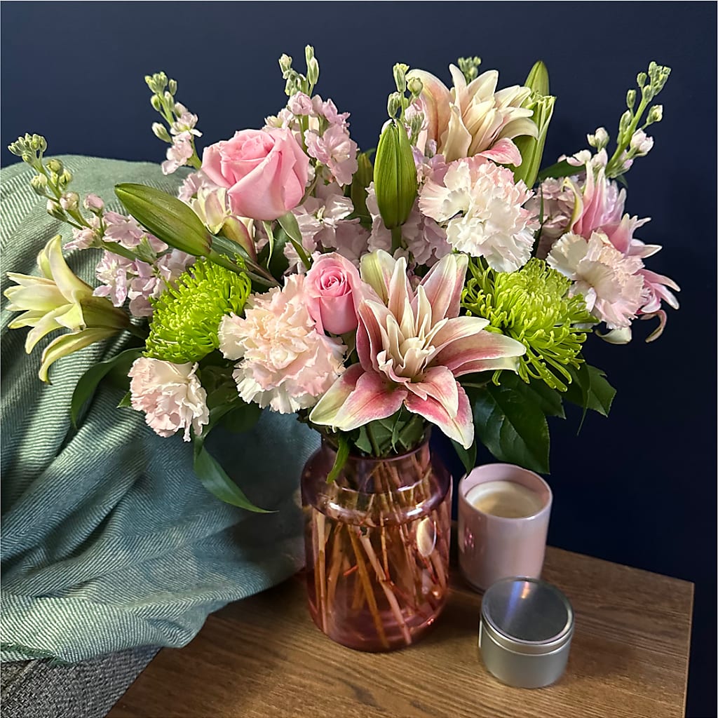 Pretty in Pink Bouquet – United Family Flower And Gifts, Brooklyn NY