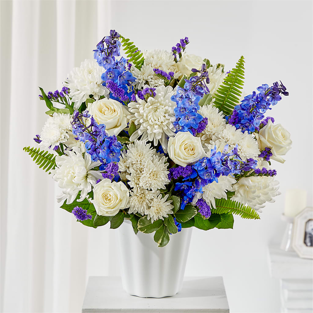 Hold Dear Tabletop Basket – United Family Flower And Gifts, Brooklyn NY