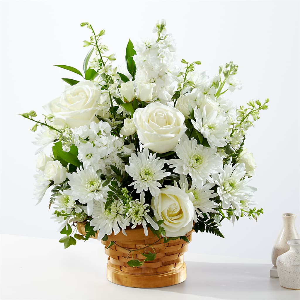 Heartfelt Condolences Arrangement – United Family Flower And Gifts, Brooklyn NY