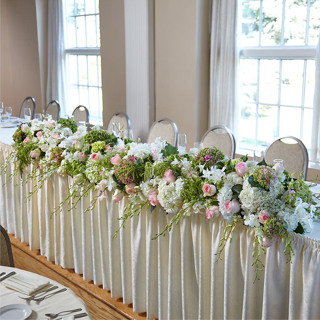 State of Joy Head Table Arrangement – United Family Flower And Gifts, Brooklyn NY