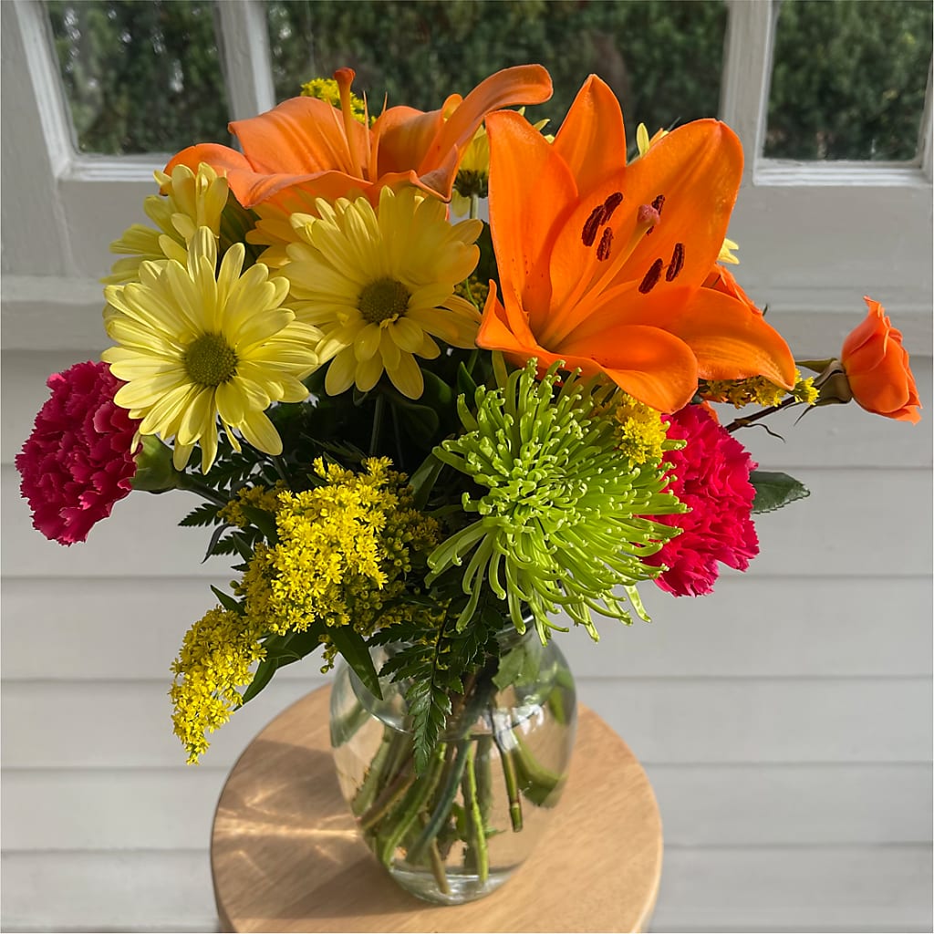 Bold & Bright – A Florist Original –  United Family Flower And Gifts, Brooklyn NY