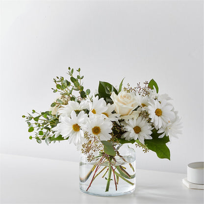 Fresh Linen Bouquet –  United Family Flower And Gifts, Brooklyn NY