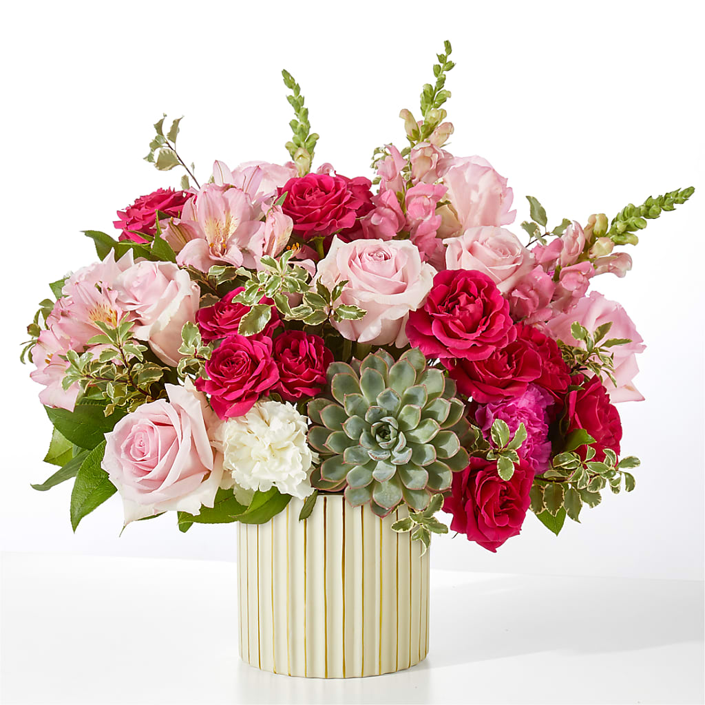 Magenta Musings Bouquet –  United Family Flower And Gifts, Brooklyn NY