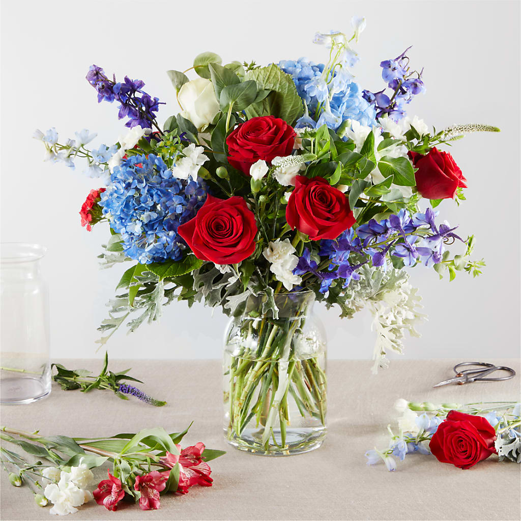 Star Spangled - A Florist Original –  United Family Flower And Gifts, Brooklyn NY