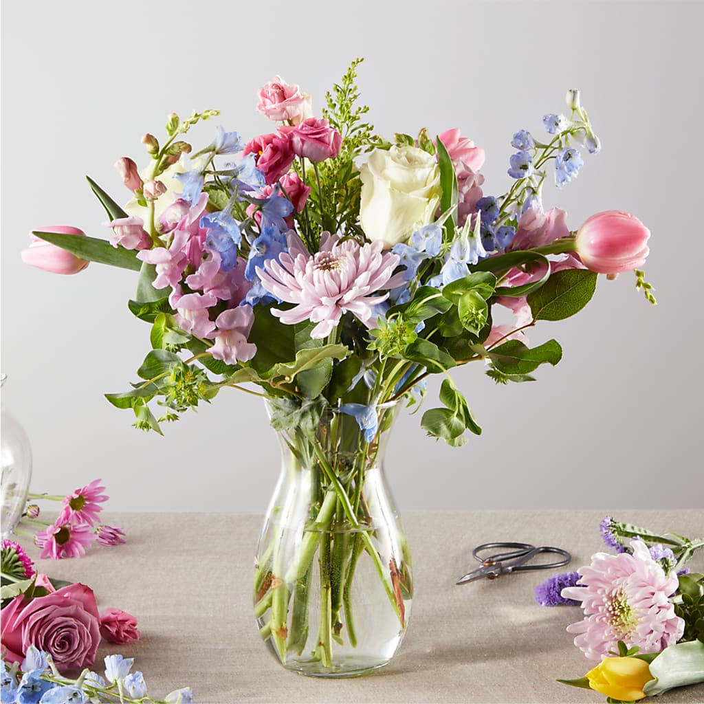 Pastel Tradition - A Florist Original –  United Family Flower And Gifts, Brooklyn NY