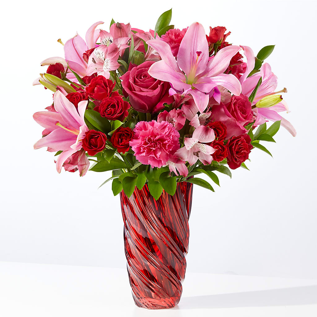 In Love Bouquet with Luxe Swirl Vase –  United Family Flower And Gifts, Brooklyn NY