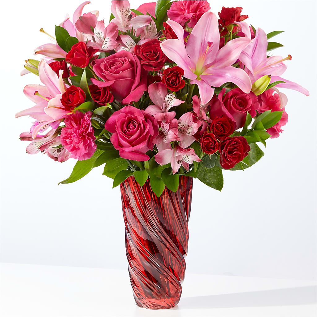 In Love Bouquet with Luxe Swirl Vase –  United Family Flower And Gifts, Brooklyn NY