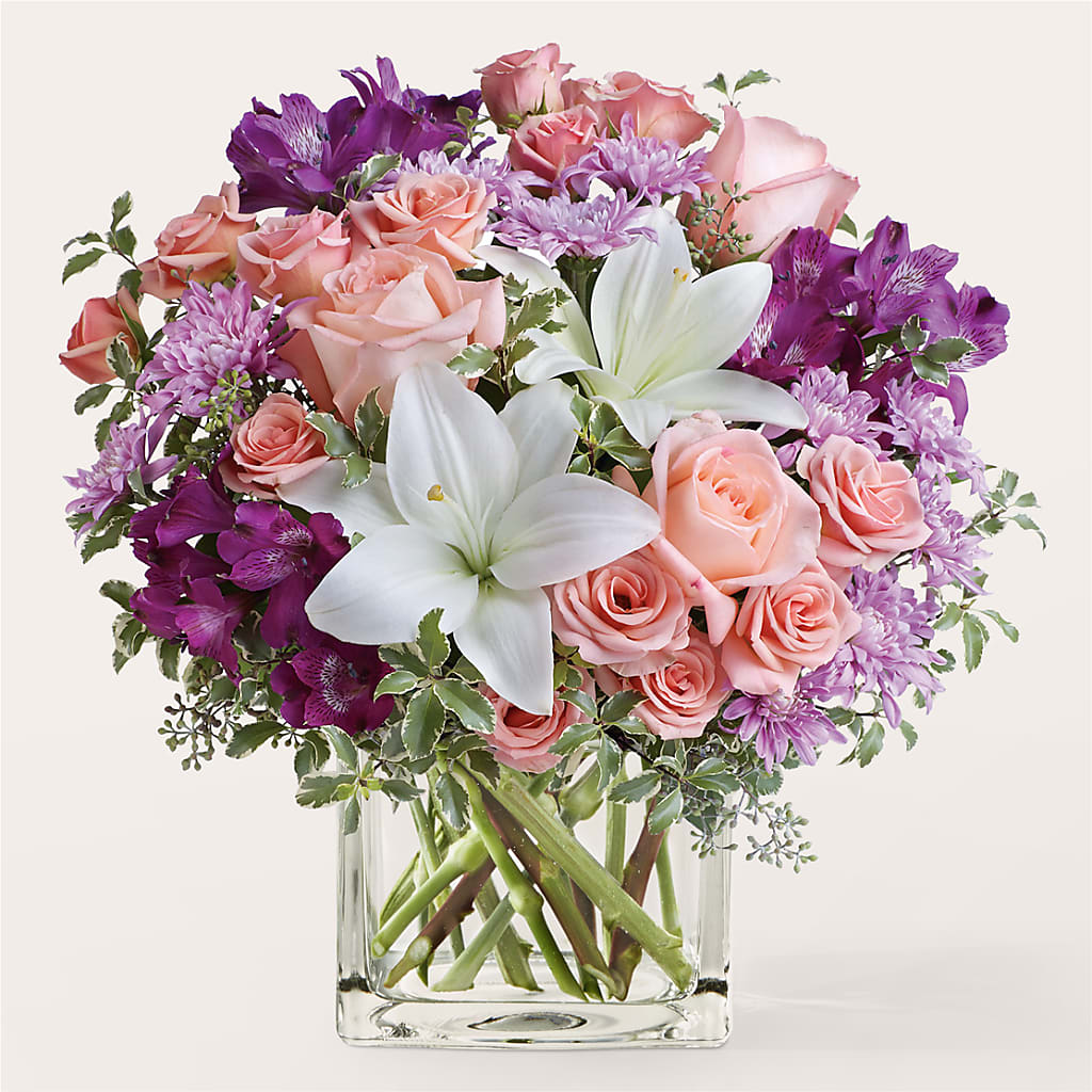Mani Pedi Bouquet –  United Family Flower And Gifts, Brooklyn NY