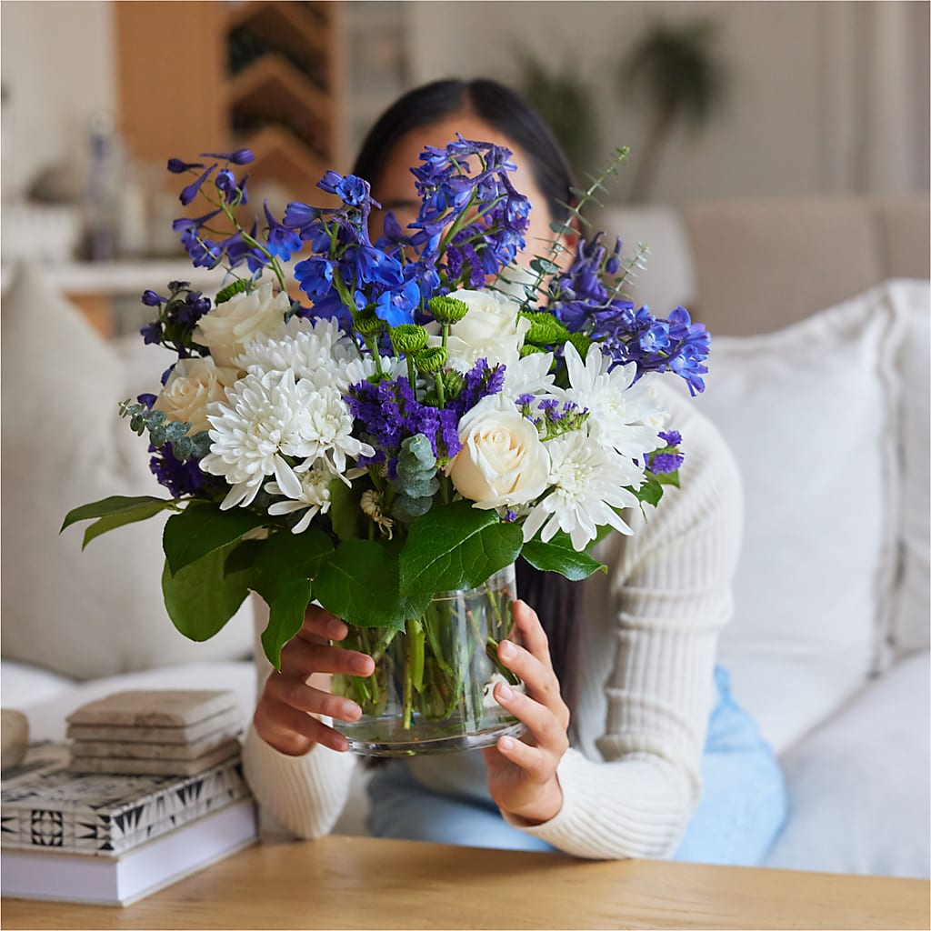 Cerulean Waves Bouquet –  United Family Flower And Gifts, Brooklyn NY