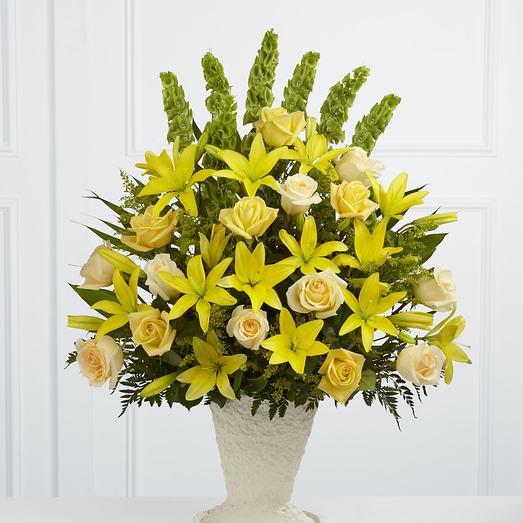 Golden Memories Arrangement –  United Family Flower And Gifts, Brooklyn NY