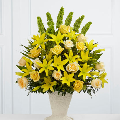 Golden Memories Arrangement –  United Family Flower And Gifts, Brooklyn NY