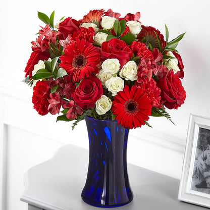 Hearts Embrace Bouquet –  United Family Flower And Gifts, Brooklyn NY