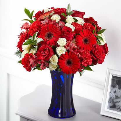 Hearts Embrace Bouquet –  United Family Flower And Gifts, Brooklyn NY