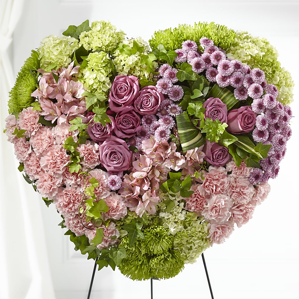 Heartwarming Standing Heart –  United Family Flower And Gifts, Brooklyn NY