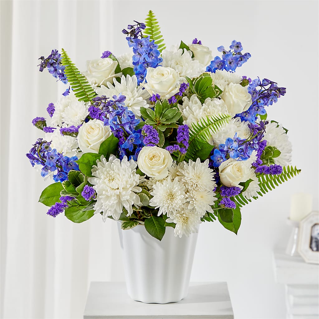Hold Dear Tabletop Basket –  United Family Flower And Gifts, Brooklyn NY
