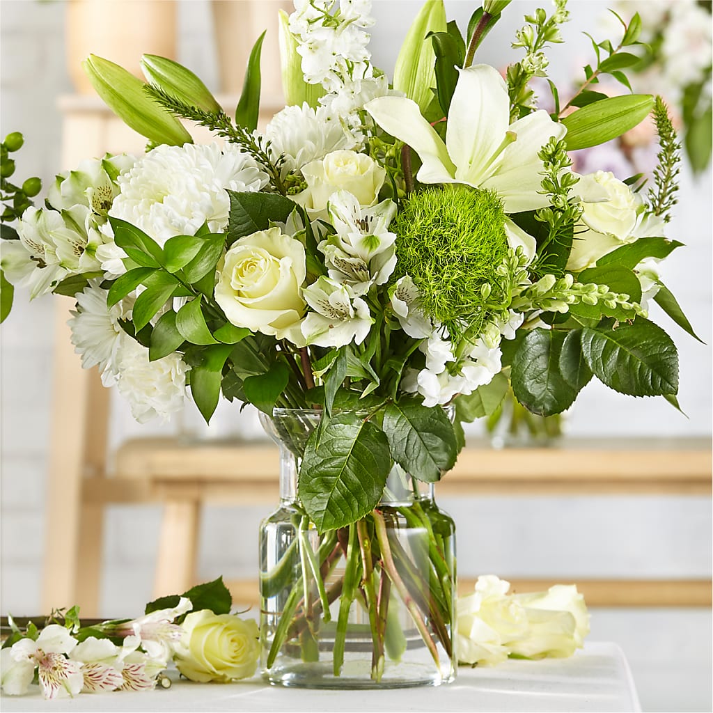 Classic Ivory – A Florist Original –  United Family Flower And Gifts, Brooklyn NY