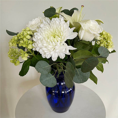 Snowy Dreams Bouquet –  United Family Flower And Gifts, Brooklyn NY