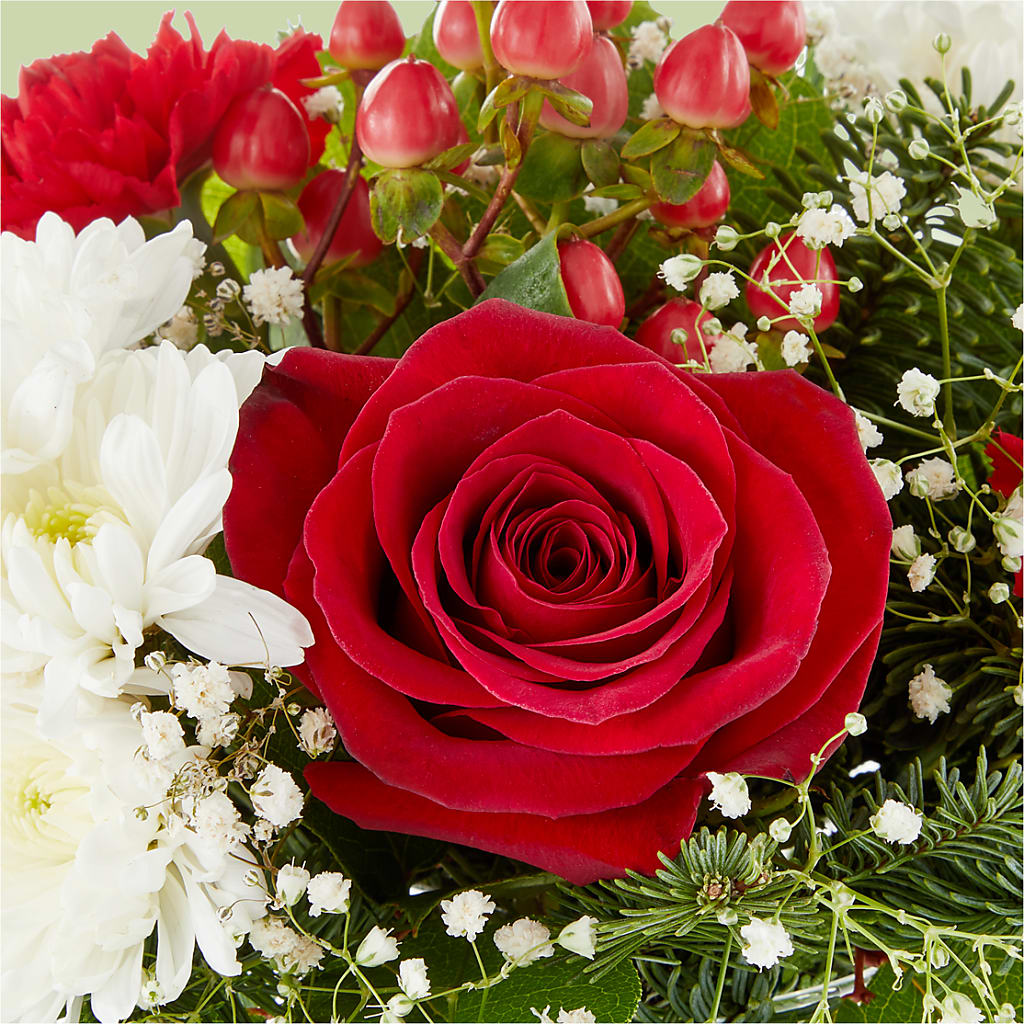 Chance of Flurries Bouquet –  United Family Flower And Gifts, Brooklyn NY