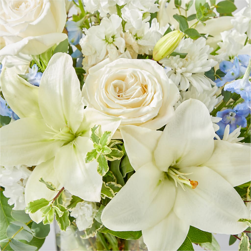 Peace of Mind Bouquet –  United Family Flower And Gifts, Brooklyn NY