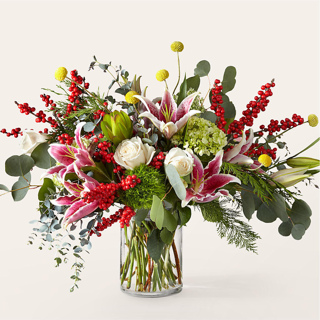 Berry & Bright Bouquet –  United Family Flower And Gifts, Brooklyn NY