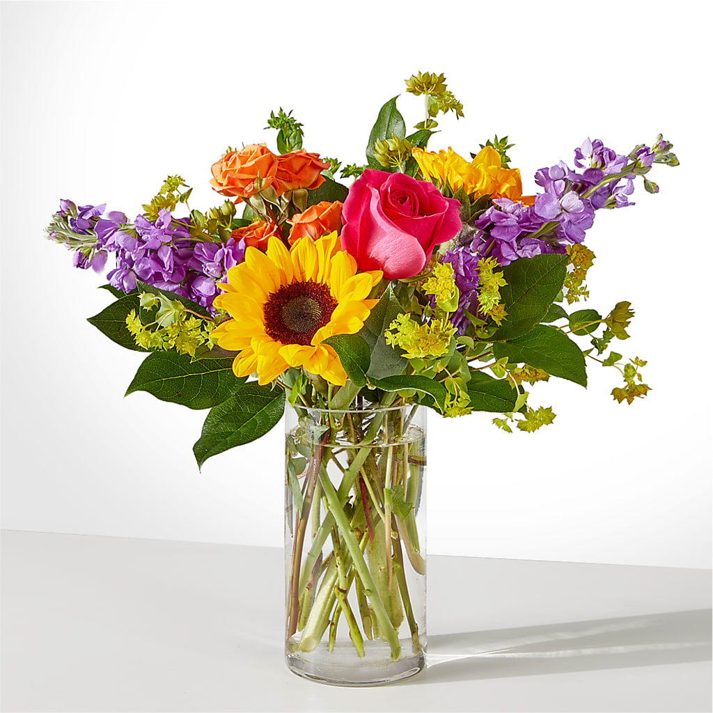 Vibrant Greetings Bouquet –  United Family Flower And Gifts, Brooklyn NY