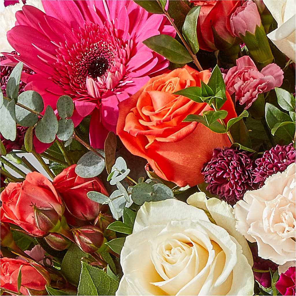 Smell the Roses Bouquet –  United Family Flower And Gifts, Brooklyn NY