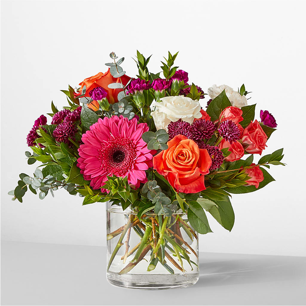 Smell the Roses Bouquet –  United Family Flower And Gifts, Brooklyn NY