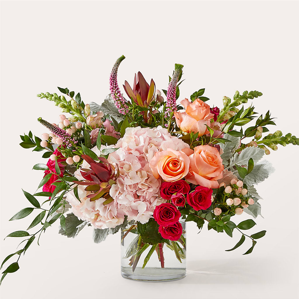 Glitz & Glam Bouquet –  United Family Flower And Gifts, Brooklyn NY