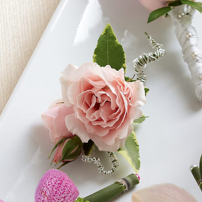 Pink Spray Rose Boutonniere –  United Family Flower And Gifts, Brooklyn NY