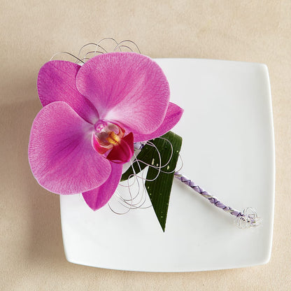 Glorious Boutonniere –  United Family Flower And Gifts, Brooklyn NY